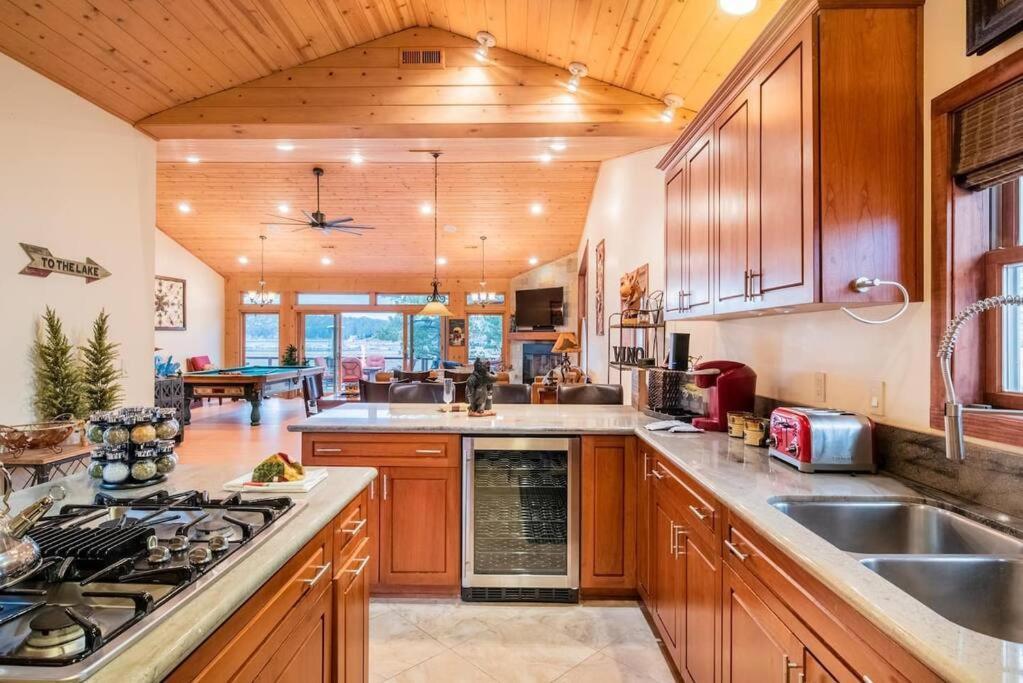 Lake Time Villa New Luxury With Hot Tub Lac Big Bear Extérieur photo