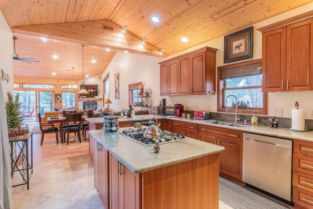Lake Time Villa New Luxury With Hot Tub Lac Big Bear Extérieur photo
